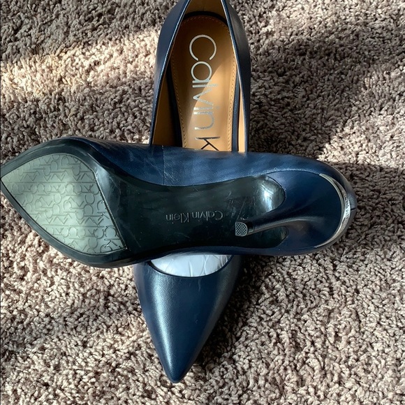 Meet your Posher, Joyce - Picture 3 of 3